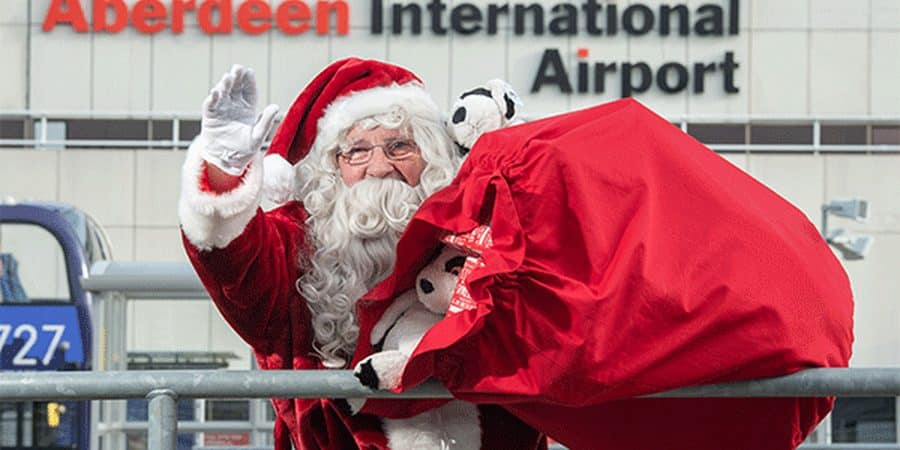 VIP Airport Arrival Heralds Opening of Festive Workshop for Families